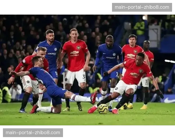 切尔西迎战曼联关键战，红魔仅剩两名年轻中卫可用